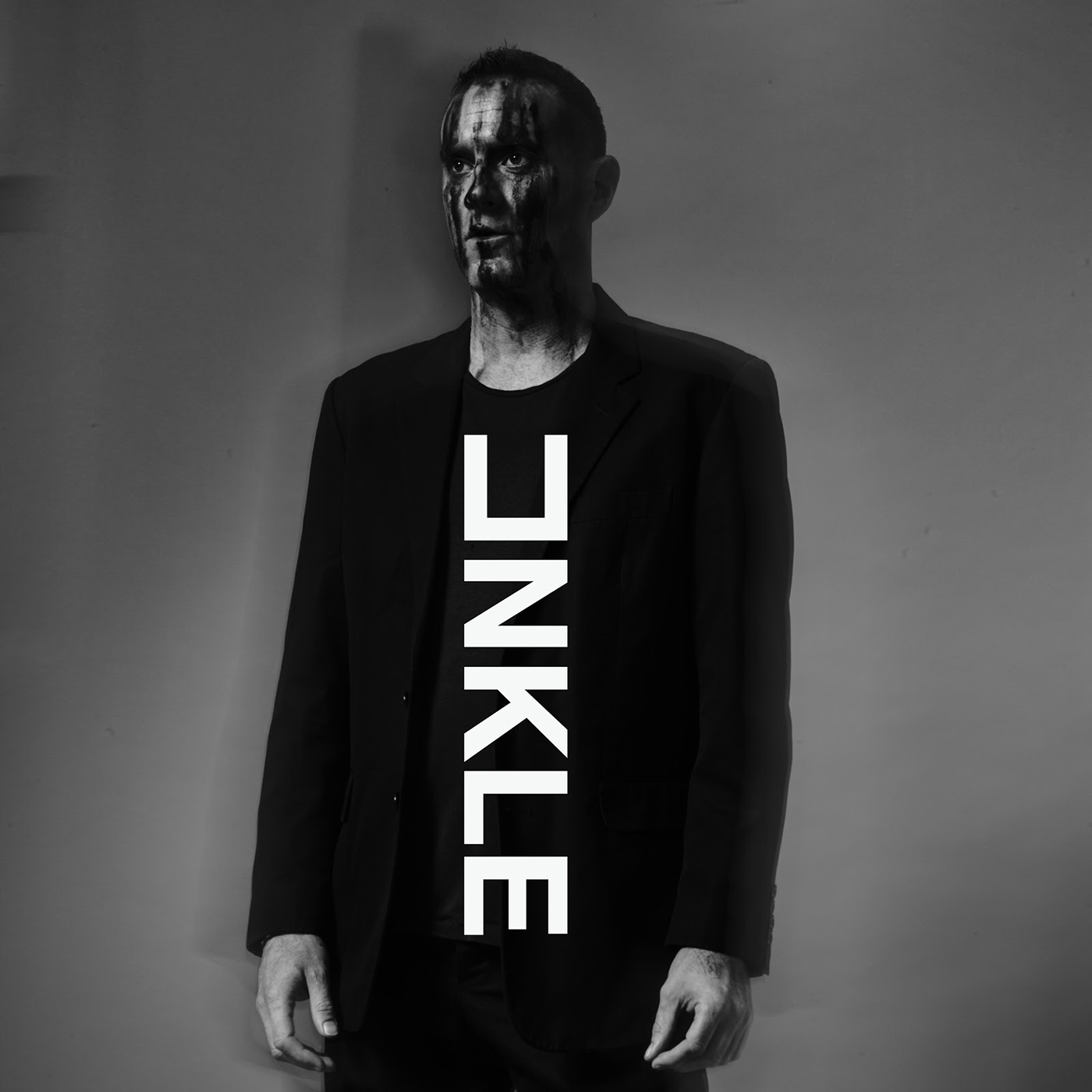 UNKLE – Requiem (When You Talk About Love) Lyrics